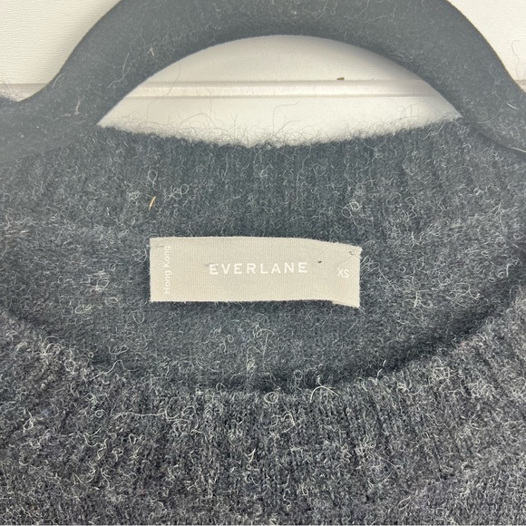 EVERLANE alpaca and wool blend dark great short sleeve sweater size XS women’s - Picture 3 of 7